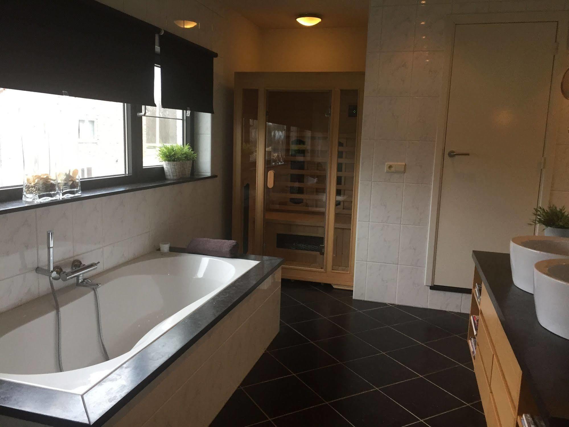 B&B Montenakerhof Riemst Εξωτερικό φωτογραφία